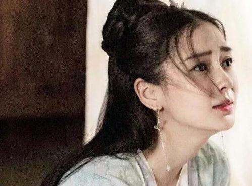 娱乐吃瓜女艺人片酬